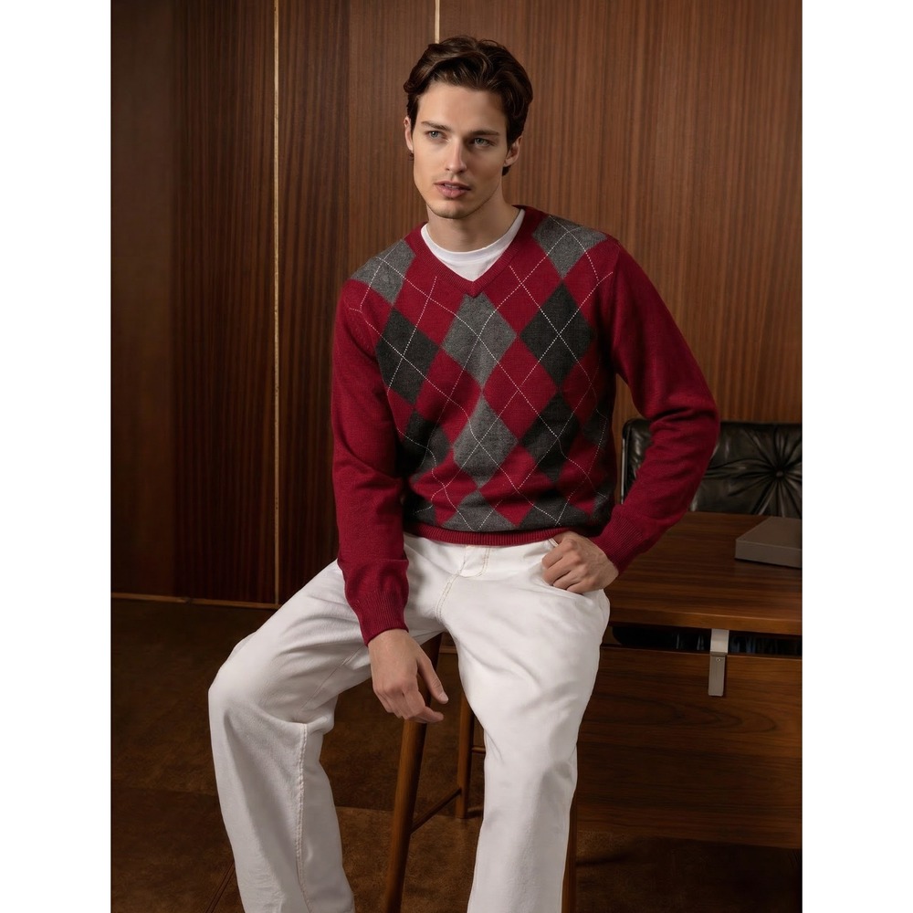 Croft & Barrow XL mens red v neckline sweater with gray diamond pattern